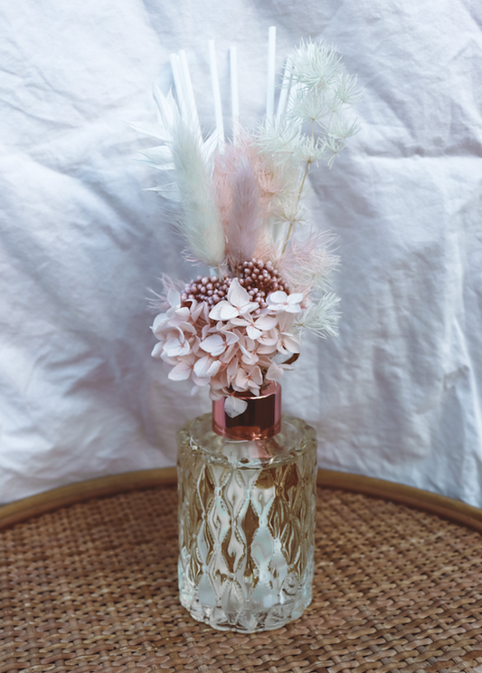 Dried Floral Baby Pink Diffuser